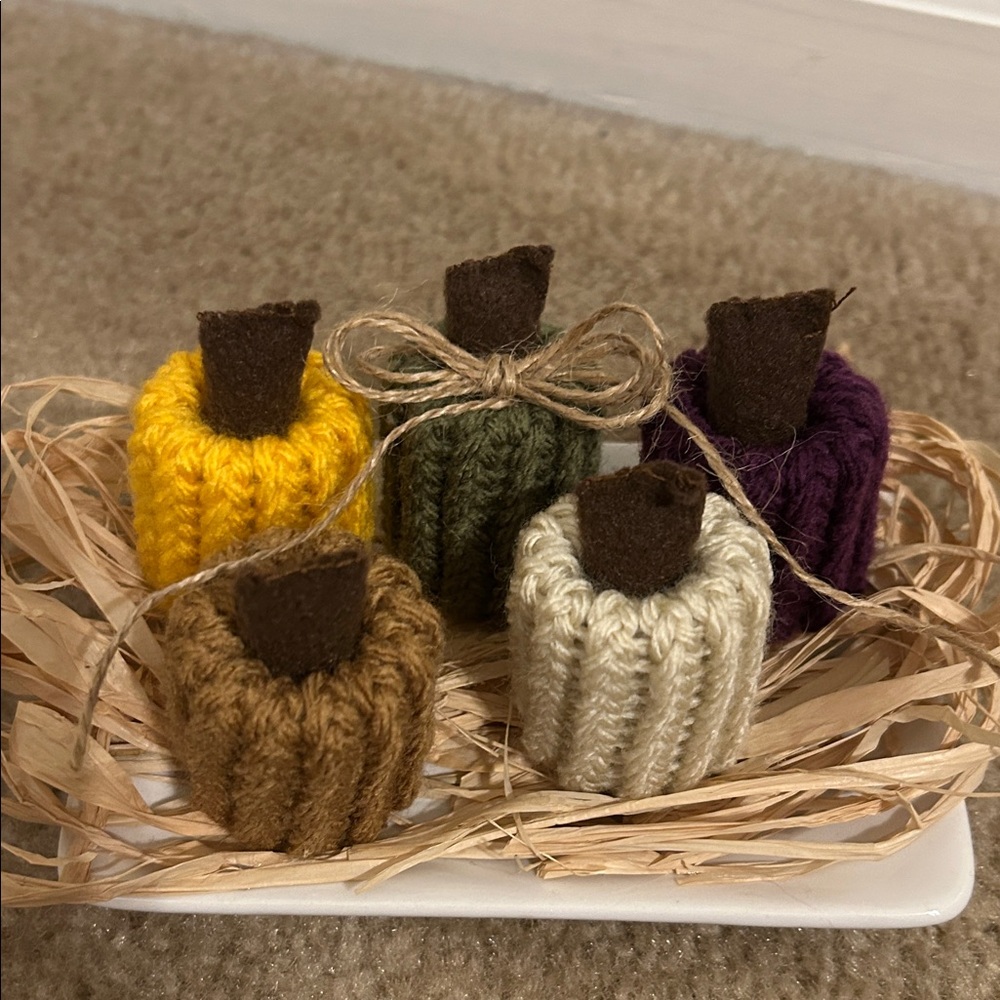 Rustic Knitted Pumpkin Set - Yellow, Green, Cream, Brown - Picture 2 of 3